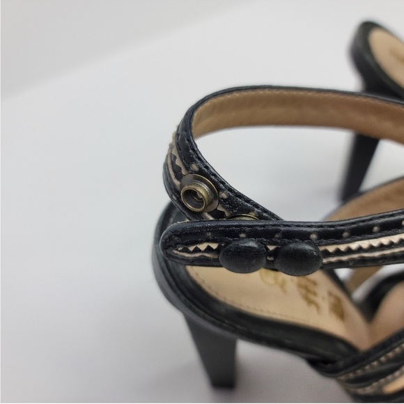 Gwen Stefani Retro Vibe L.A.M.B heels. Sz 6. At this price, it’s a steal! - Picture 5 of 10